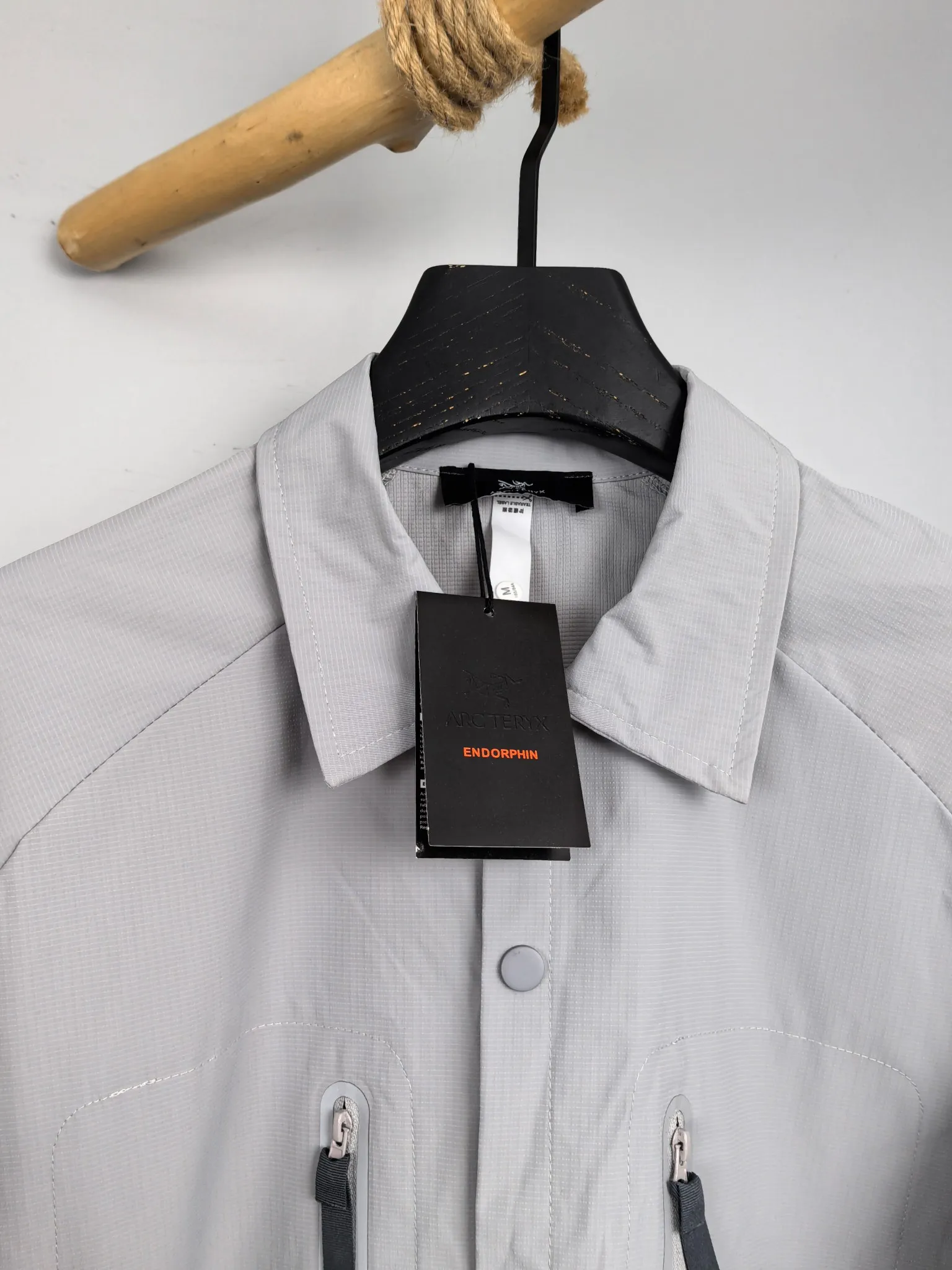 ARCTERYX 2025 Z 。 ， ， ， 、 、Breathable、 ， ， 。 Breathable ， ， 。 ， ， New Arrival ， ， 、 、 Breathable、 。 ， ， Versatile 。 ，Classic Versatile ， ， ！S—2XL